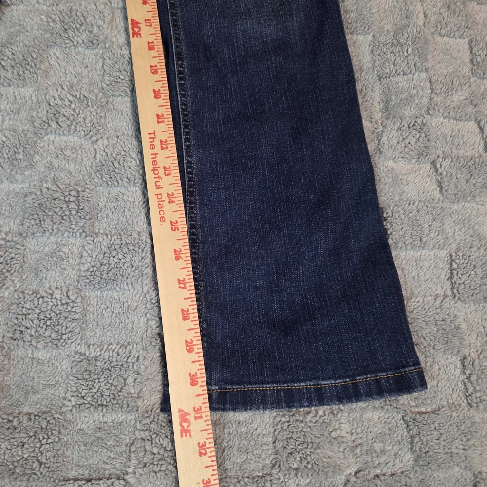 M Jeans By Maurices Women's Curvy High Rise Curvy Boot Blue Jeans Size 8 - Picture 7 of 12